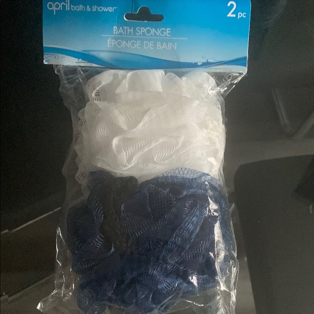 April Bath & Shower White and Blue Bath Sponge Set